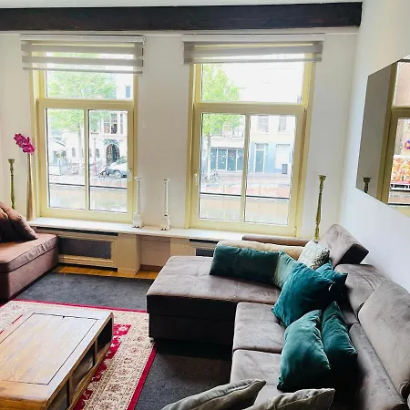 Casa de hóspedes Red Light District Canal View 4*