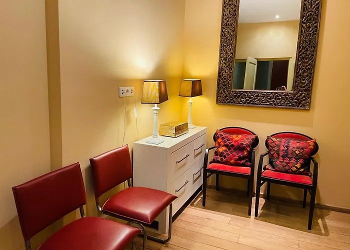 Red Light District B & B Canal View