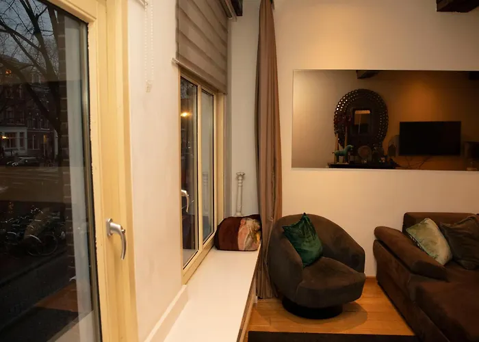 Red Light District B & B Canal View